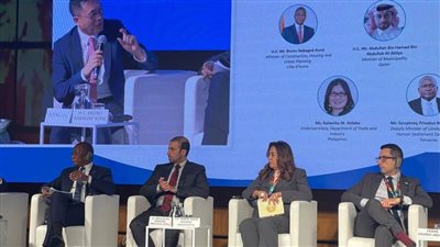 وزيرة التنمية المحلية تشارك في منتدى 