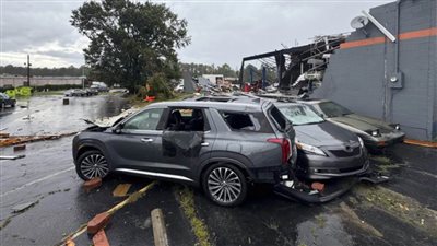 عاجل.. الإعصار الضخم ميلتون يبدأ باجتياح فلوريدا