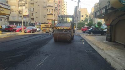  بالصور.. محافظ الغربية يتابع أعمال رصف شارع الرفاعي بحي أول المحلة