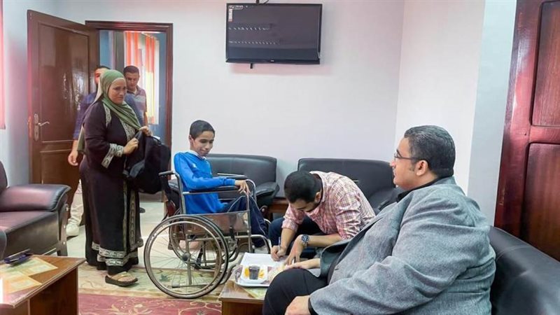 فحص طلاب ذوى الهمم