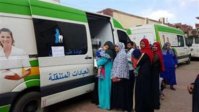 قنا: قوافل طبية تفحص 2777 مواطنا في قرية 