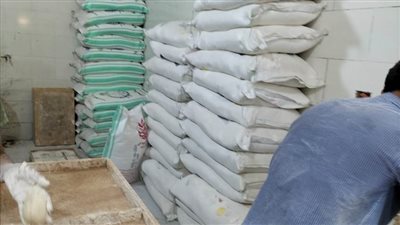 تموين الشرقية يضبط 3.5 طن دقيق مجهول المصدر خلال حملات تفتيشية