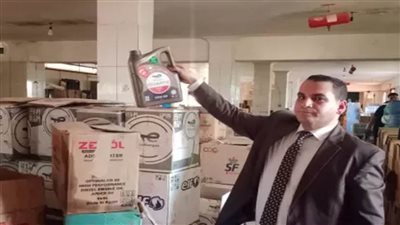 تموين الجيزة تضبط 36 طن زيوت سيارات مقلدة ومعاد تدويرها بالبدرشين