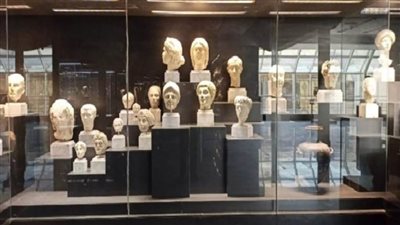 رؤساء بعثات أثرية في أولى احتفالات المتحف اليوناني الروماني بالإسكندرية بمرور عام علي افتتاحه