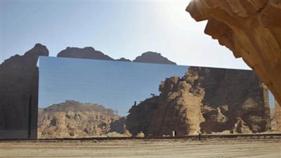 قطع أثرية تاريخية وتحف فنية نادرة تنتقل من متحف نابولي الإيطالي لمدينة العلا 