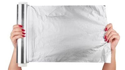 يؤثر على الأعصاب ويسبب الإجهاد: الأضرار الصحية لاستخدام ورق الفويل وبدائله الآمنة