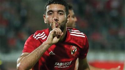 عاجل.. وكيل القندوسي يكشف كواليس تحقيقات الأهلي مع اللاعب