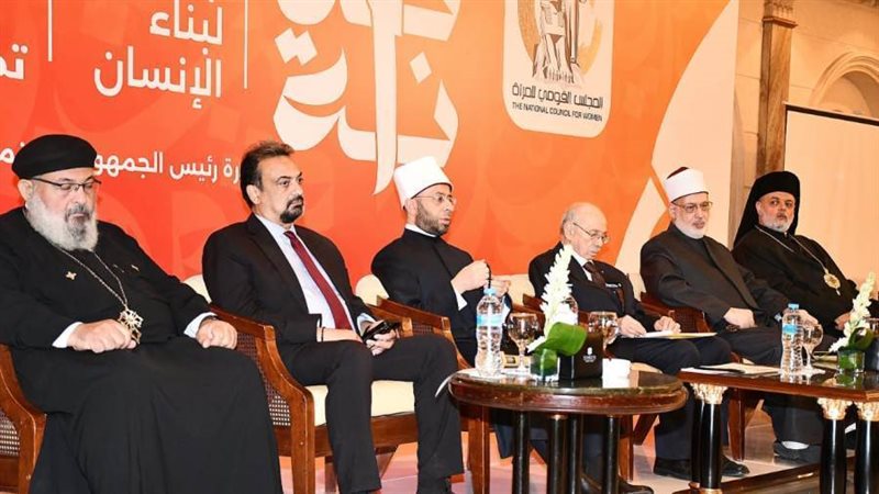 وزير الاوقاف في ورشة