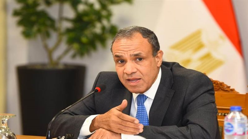 الدكتور بدر عبدالعاطي