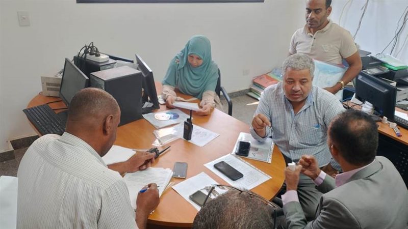 رئيس مركز البداري