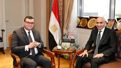 وزيرا الإسكان والتعليم يتابعان إدارة وتشغيل المدارس بالمدن الجديدة