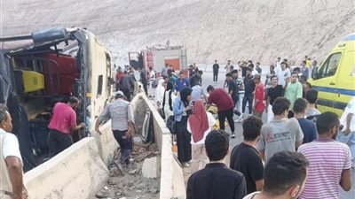 عاجل...وزيرة التضامن توجه باتخاذ إجراءات صرف التعويضات لضحايا حادث انقلاب أوتوبيس طريق الجلالة