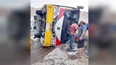 الصحة: ارتفاع أعداد ضحايا حادث انقلاب أتوبيس بطريق العين السخنة إلى 12 حالة وفاة و33 مصابًا