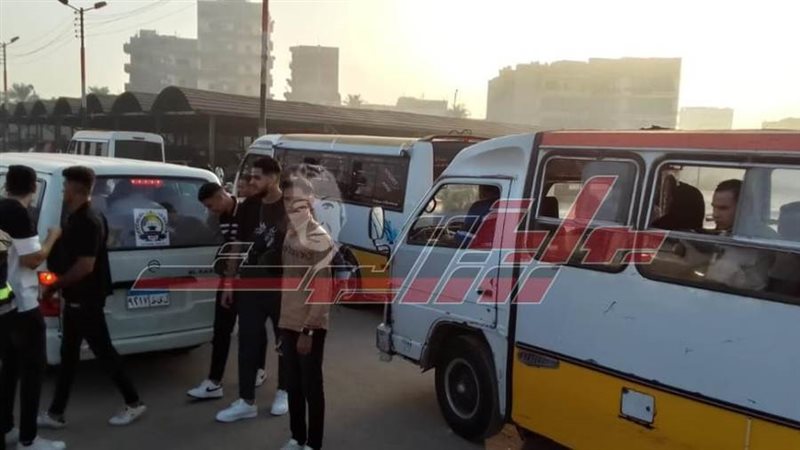 السيارات والأتوبيسات