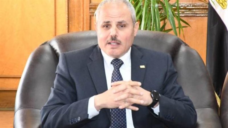 رئيس جامعة القناة