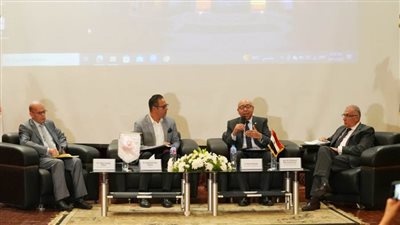 تفاصيل ندوة التداعيات الإقليمية وآفاق المستقبل بكلية الاقتصاد والعلوم السياسية 