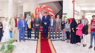 استقبال الطلاب القدامى والجدد بكلية الهندسة جامعة السويس 