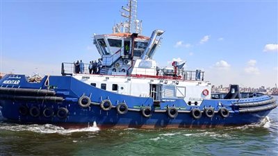 الهيئة العامة لميناء الإسكندرية تستلم القاطرة البحرية 