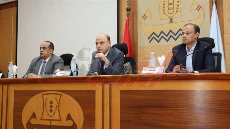 محافظ كفرالشيخ