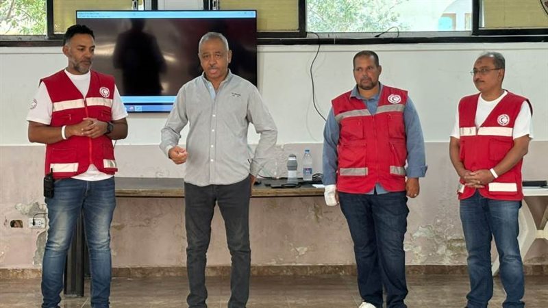 الهلال الاحمر