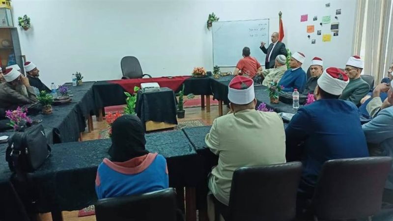 جانب من فاعليات الندوة