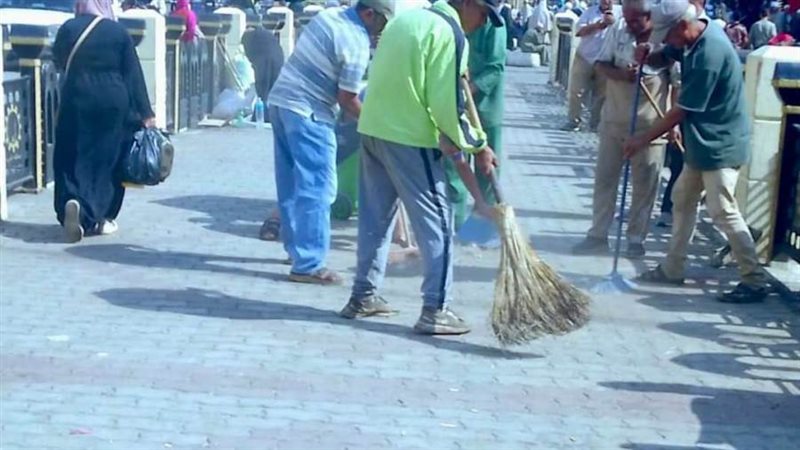 حملات نظافة بمحيط