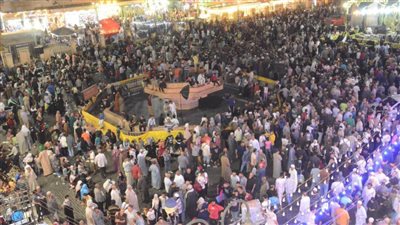بالصور.. محافظ الغربية يتابع احتفال الآلاف بالليلة الختامية لمولد السيد البدوي