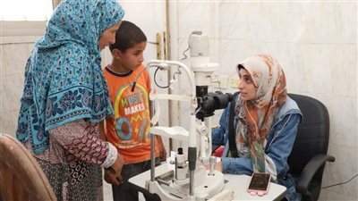 جامعة المنيا تنظم قافلة طبية بقرية بلهاسا في المبادرة  الرئاسية 
