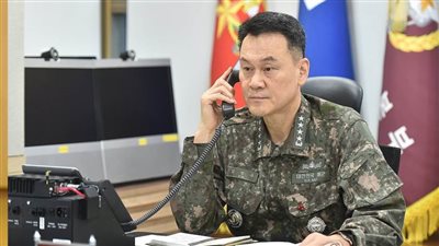 رئيسا هيئتي الأركان الكورية والأمريكية يؤكدان التزامهما بالوضع الدفاعي المشترك بموجب المعاهدة بينهما