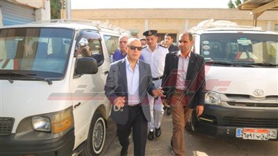 محافظ كفر الشيخ يتفقد مجمع المواقف لمتابعة تطبيق التعريفة الجديدة