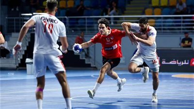 رجال يد الأهلي يهزم الزمالك ويتأهل لنهائي بطولة أفريقيا للأندية