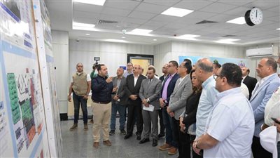رئيس الوزراء يتفقد مشروع تطوير مستشفى العدوة المركزي