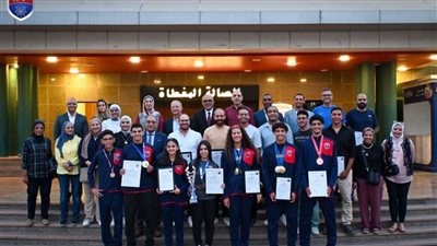 الزهور يكرم أبطاله أصحاب الميداليات العالمية