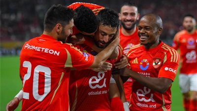 الأهلي يتخطى عقبة سيراميكا بصعوبة ويصطدم بالزمالك في نهائي سوبر جديد 