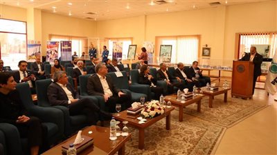 وزير البترول ونظيره القبرصي يتفقدان مجمع إسالة الغاز في إدكو