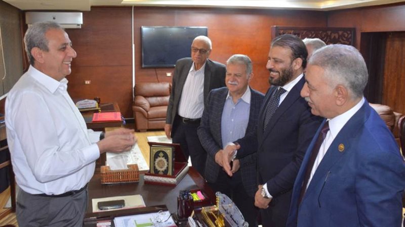 محافظ الغربية خلال