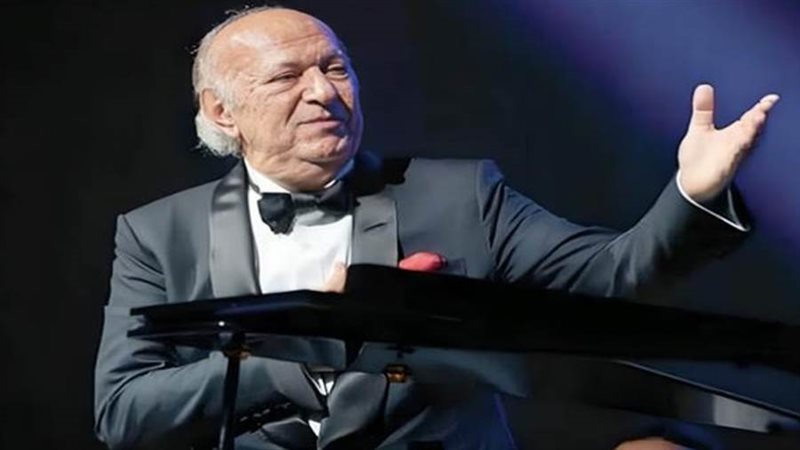 عمر خيرت يحيي حفلا