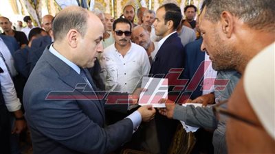 محافظ كفر الشيخ يتفقد قوافل المبادرة الرئاسية 