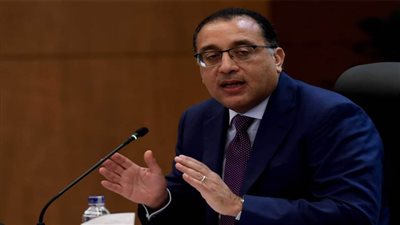 عاجل ..رئيس الوزراء يلتقى أعضاء منظومة الشكاوى الحكومية