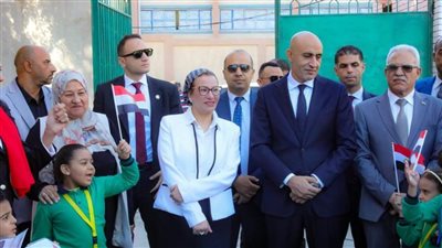 وزيرا التعليم والبيئة يطلقان المرحله الأولى من مشروع تشجير المدارس 