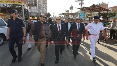 محافظ كفر الشيخ يتفقد تطوير الميدان الإبراهيمي بدسوق