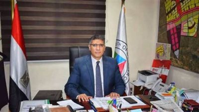 محافظ الجيزة: الكشف على 2517 مواطنا بقافلة علاجية بإحدى قرى 