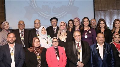 تكريم إعلاميين وأساتذة إعلام في المهرجان الثامن لـ«الكتاب والإعلاميين»