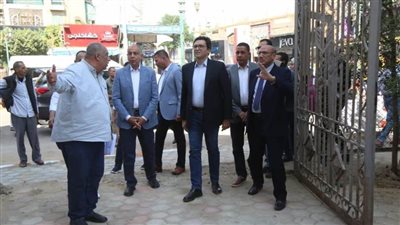 خلال تفقده قصر ثقافة المنيا.. وزير الثقافة: بناء الإنسان يبدأ من تنميته عقليا وثقافيا