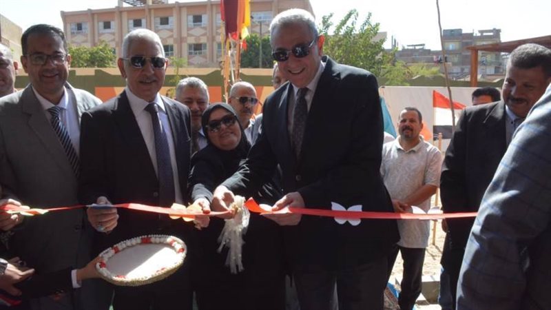 محافظ الغربية خلال