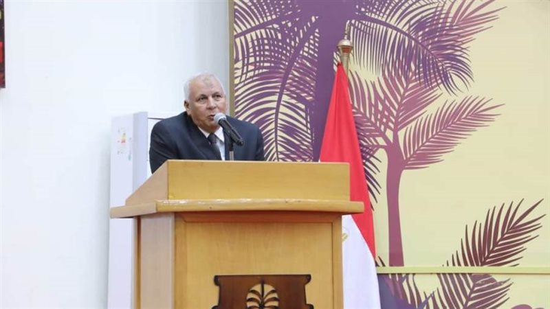 محافظ الوادى الجديد