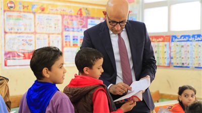 وزير التعليم يتفقد ٥ مدارس بالغربية ويوجه بتكثيف التشجير