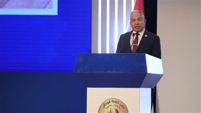 رئيس دفاع النواب: السيسي يملك الخبرة والثقة في سياساته وتعامله مع الأزمات والقضايا الدولية