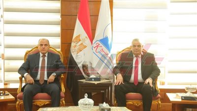 محافظ كفر الشيخ يشارك في اجتماع مجلس الجامعة ويستعرض عددا من المشروعات