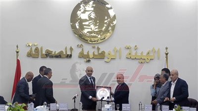 تفاصيل لقاء رئيس 